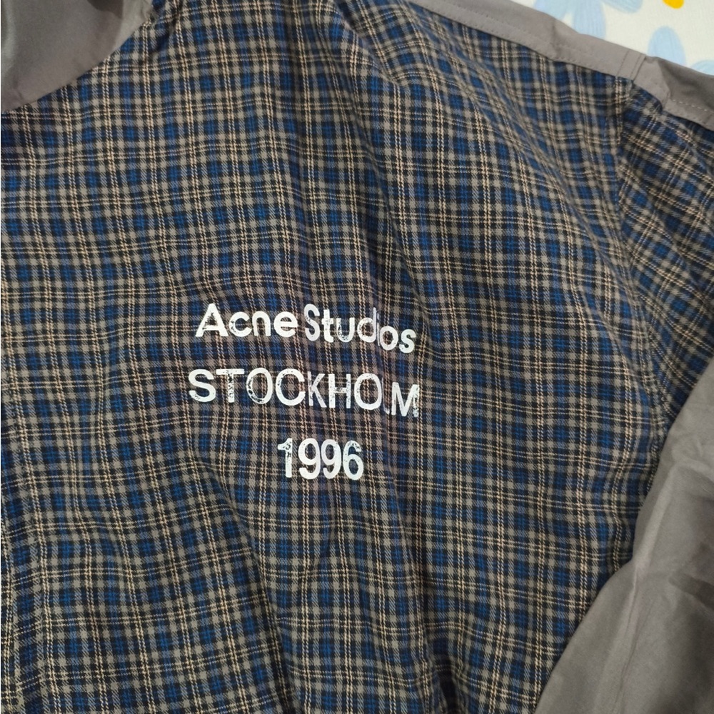 Acne Studios Stockholm 1996 Plaid Pullover Jacket in Navy & Gray - Picture 4 of 9